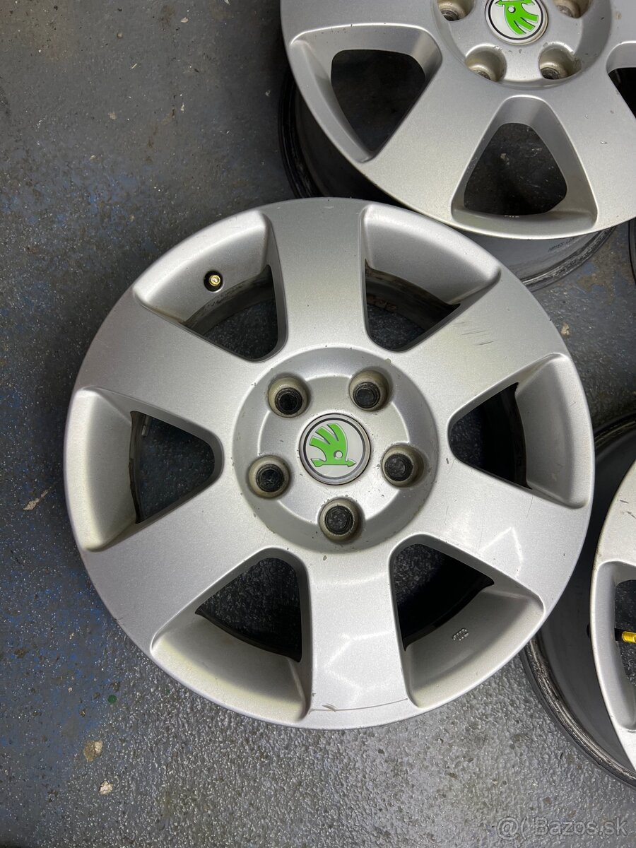 Hlinikove disky škoda 5x112 r15 - 9