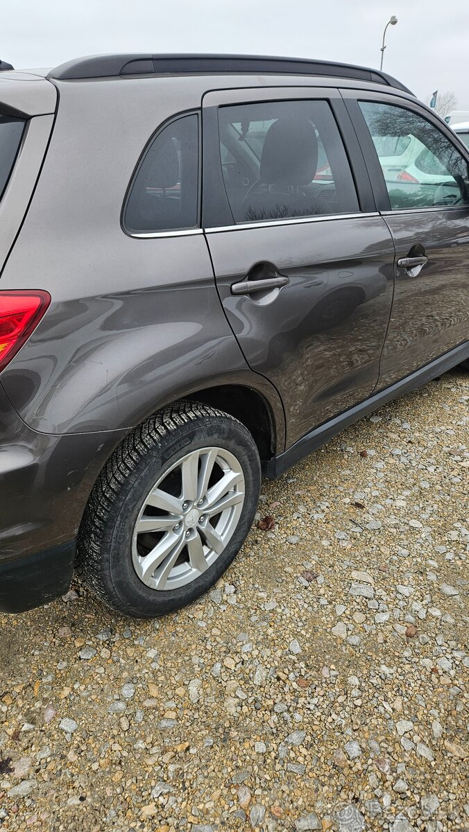 PREDAM MITSUBISHI ASX - 9