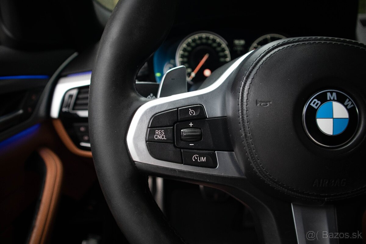 BMW Rad 5 530d xDrive G30 8st.ZF, mpaket, ZNÍŽENÁ CENA - 9