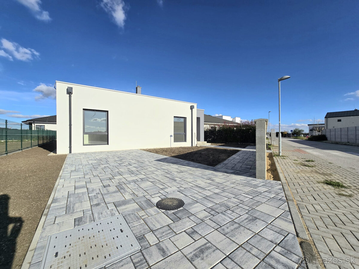 Novostavba 4 izbového bungalovu Šípková-Kvetoslavov - 9