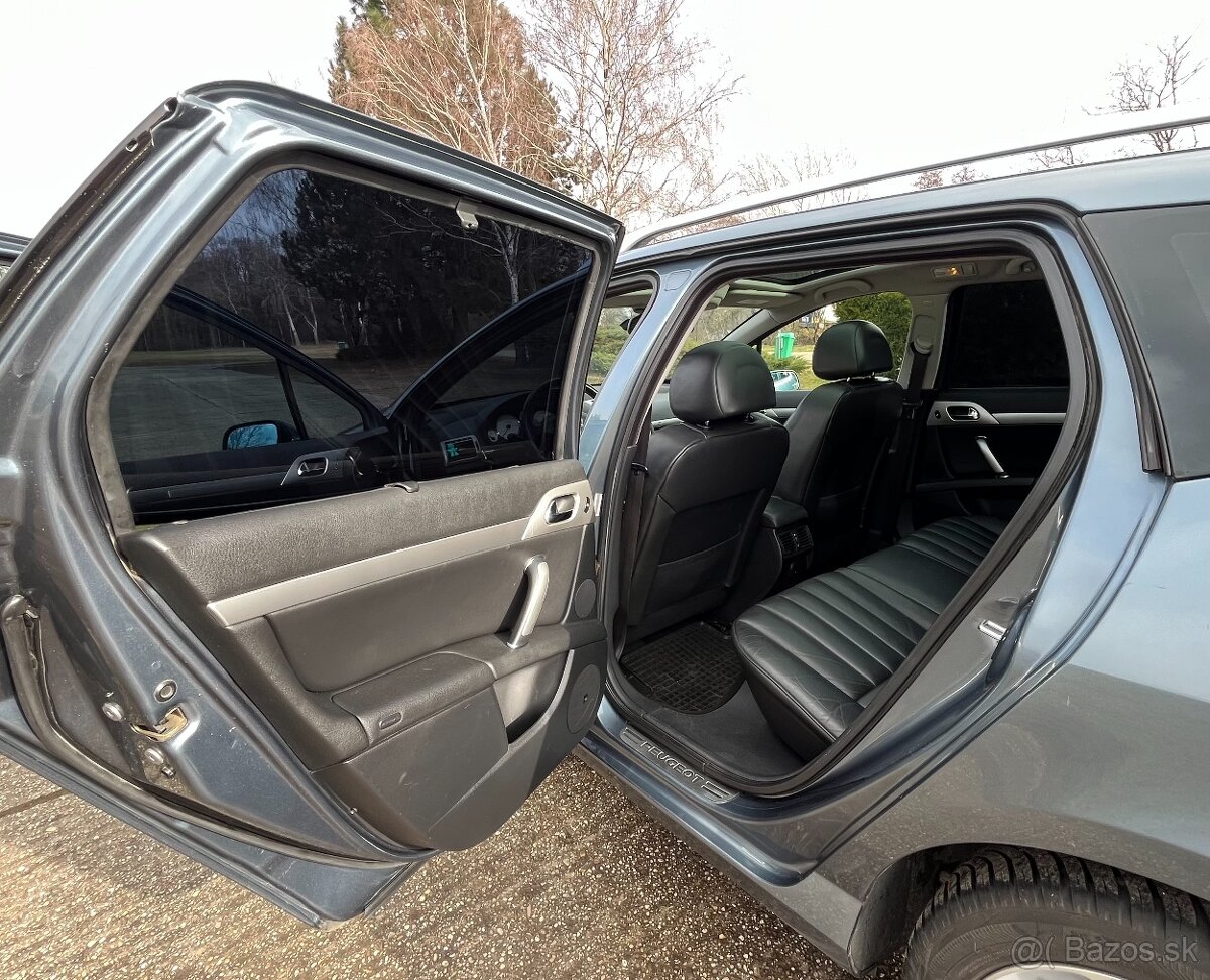 Peugeot 407SW 2,0HDi 100kW M6 - 9