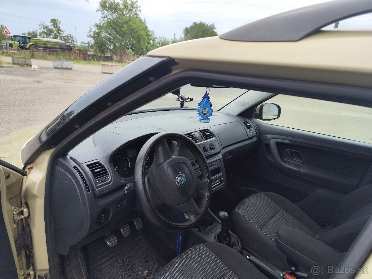 Škoda Fabia Scout Combi 1.2 TSI ročník 2012 - 9