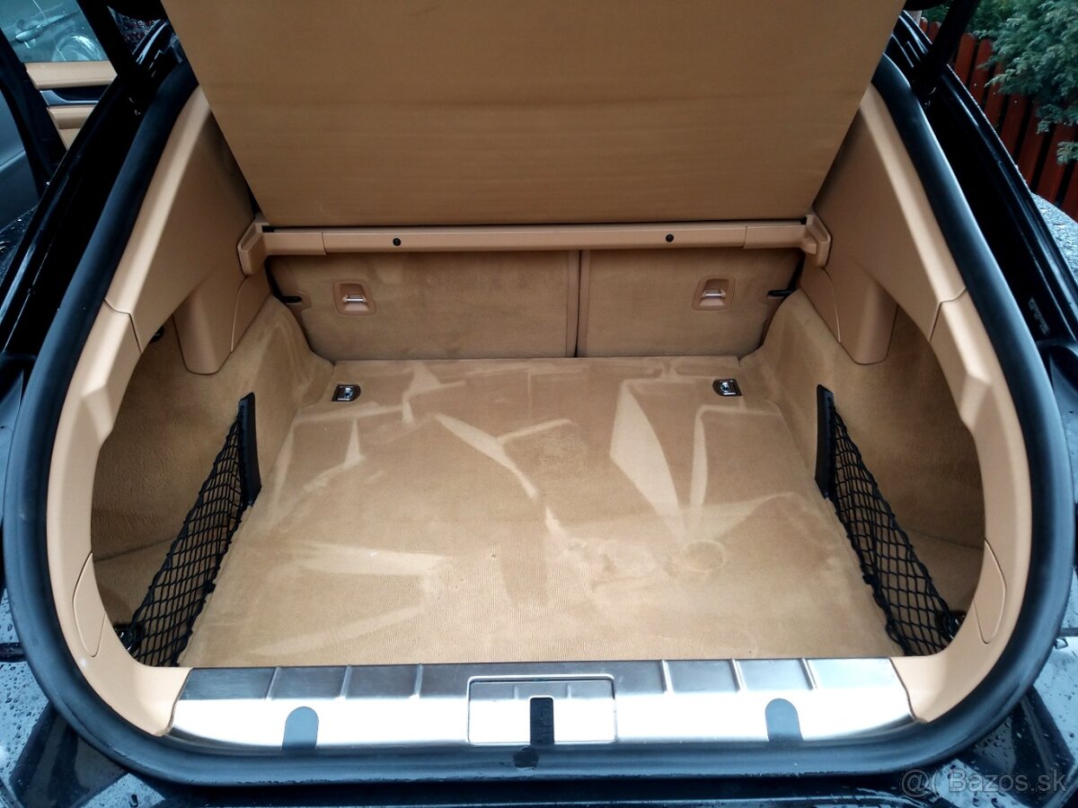 Porsche Panamera 3.0TDI, 184kw, V6, 10/2012 - 9