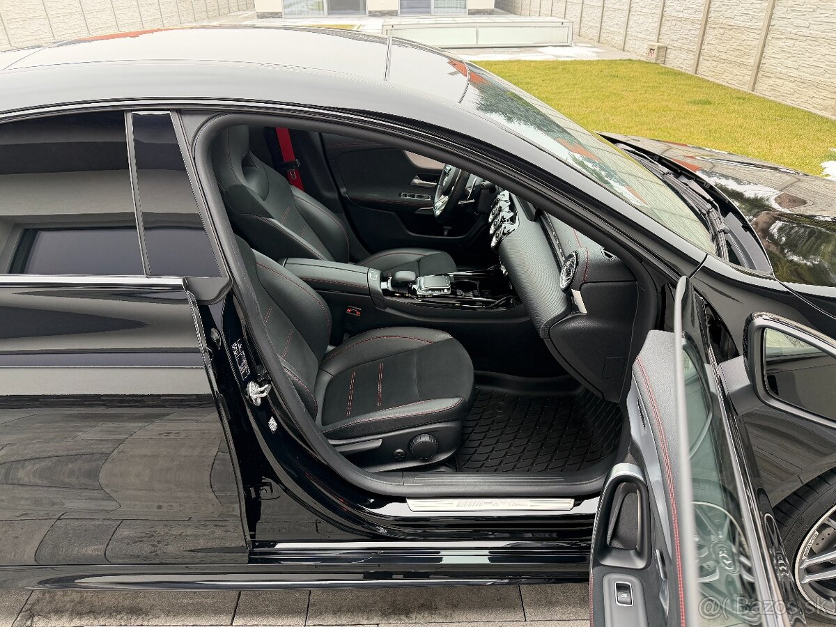 Mercedes Benz cla 35 amg 4matic coupe - 9