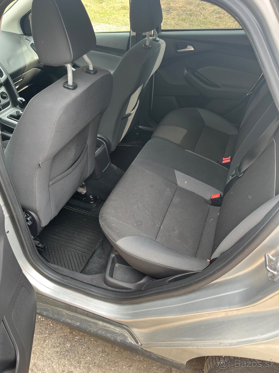 Predám Ford focus 1.6 diesel - 9