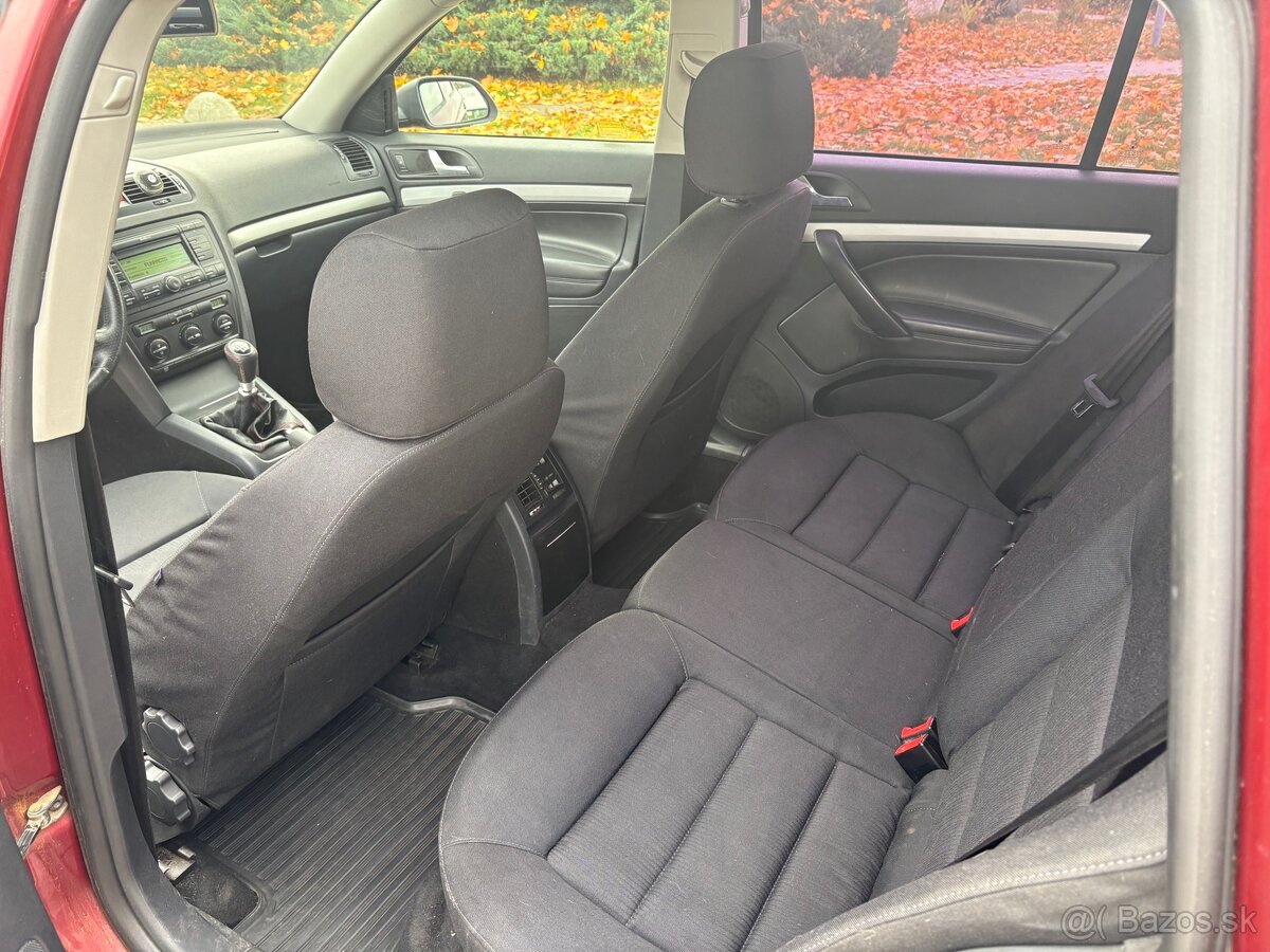 Škoda Octavia 2.0l Benzín. STK/EK 10/2027 - 9