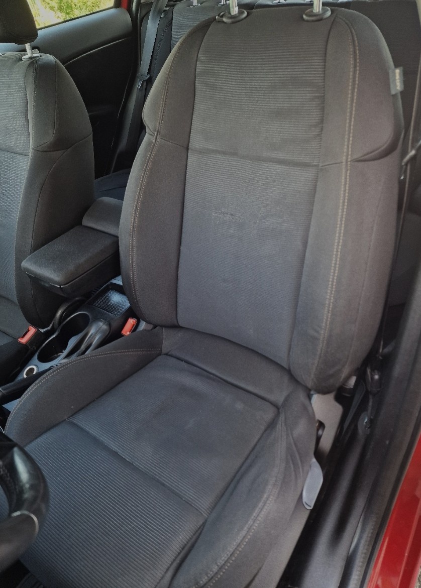 Alfa Romeo Giulietta Gulietta 1.6 JTD Distinctive 77KW M6 SR - 9