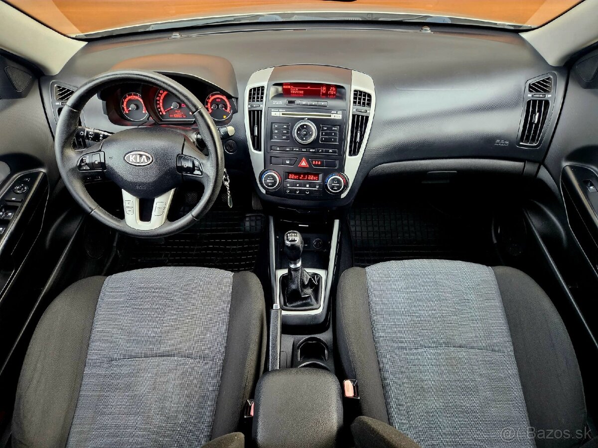 Kia Ceed 1.6 benzín/92kw/184 tis.km - 9