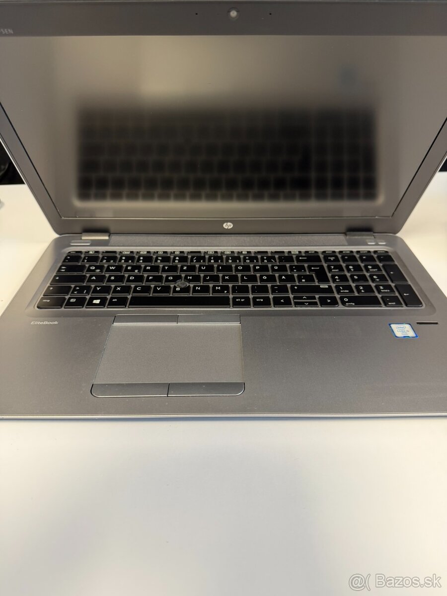 NOTEBOOKY i5 / i7 / SSD – VEĽKÝ VÝBER 1/6 - 9