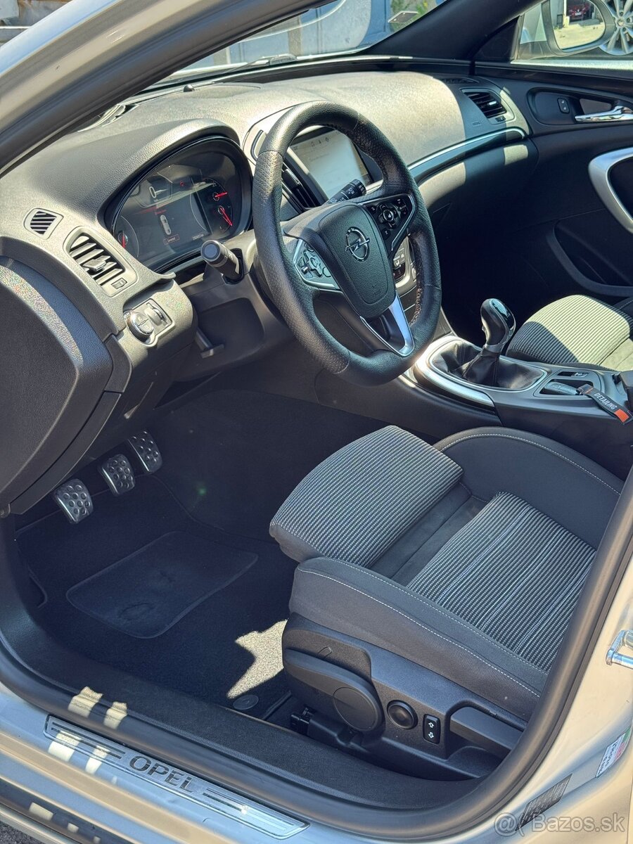 Opel Insignia COSMO FULL | ACC | PANO | AFL | KEYLESS - 9