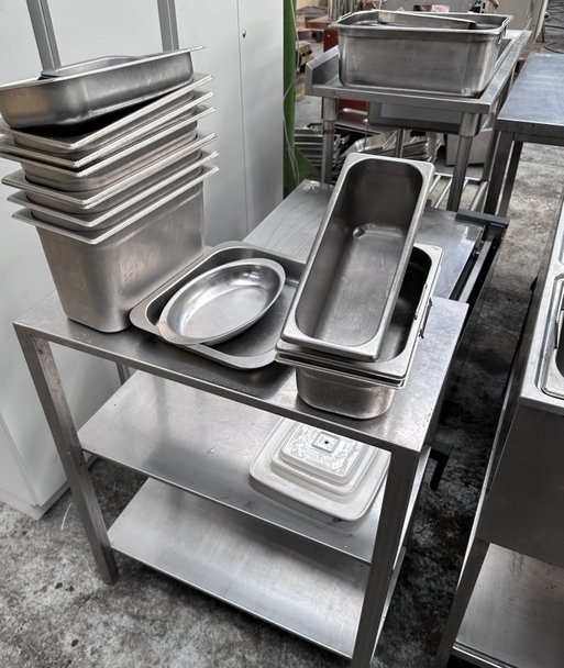 Gastro vybavení z restaurace - 9