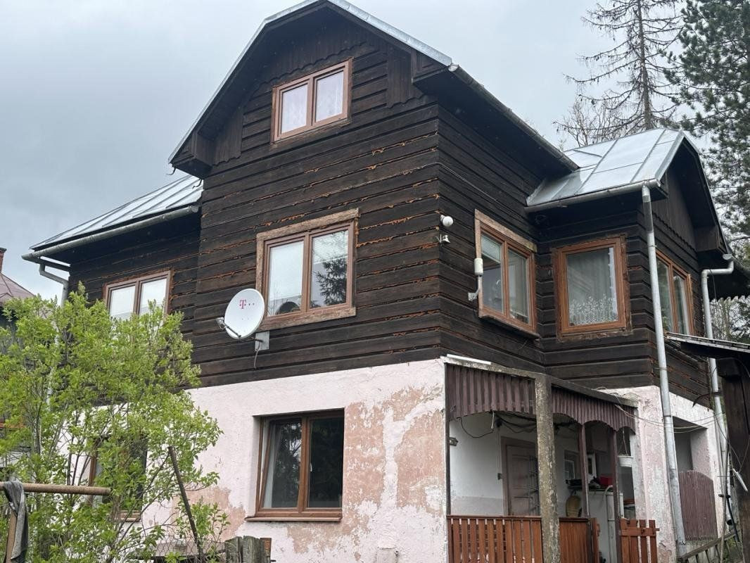 3 Izbový rodinný dom Brezno, polosamota, potôčik za domom, - 9