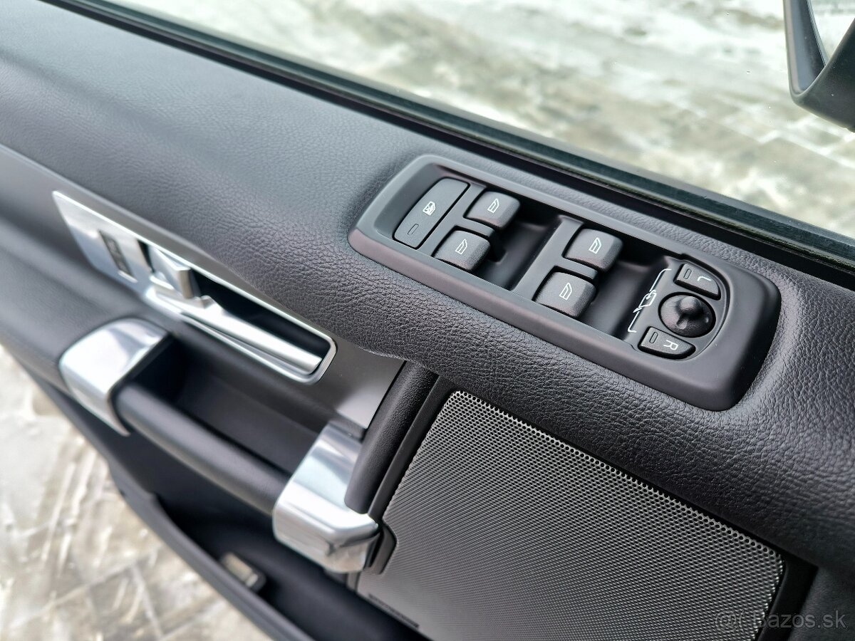 Land Rover Discovery 3.0 SDV6 SE A/T 2010 - 9