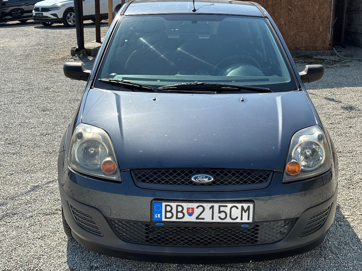 Ford Fiesta 1.3i Duratec Champion X - 9