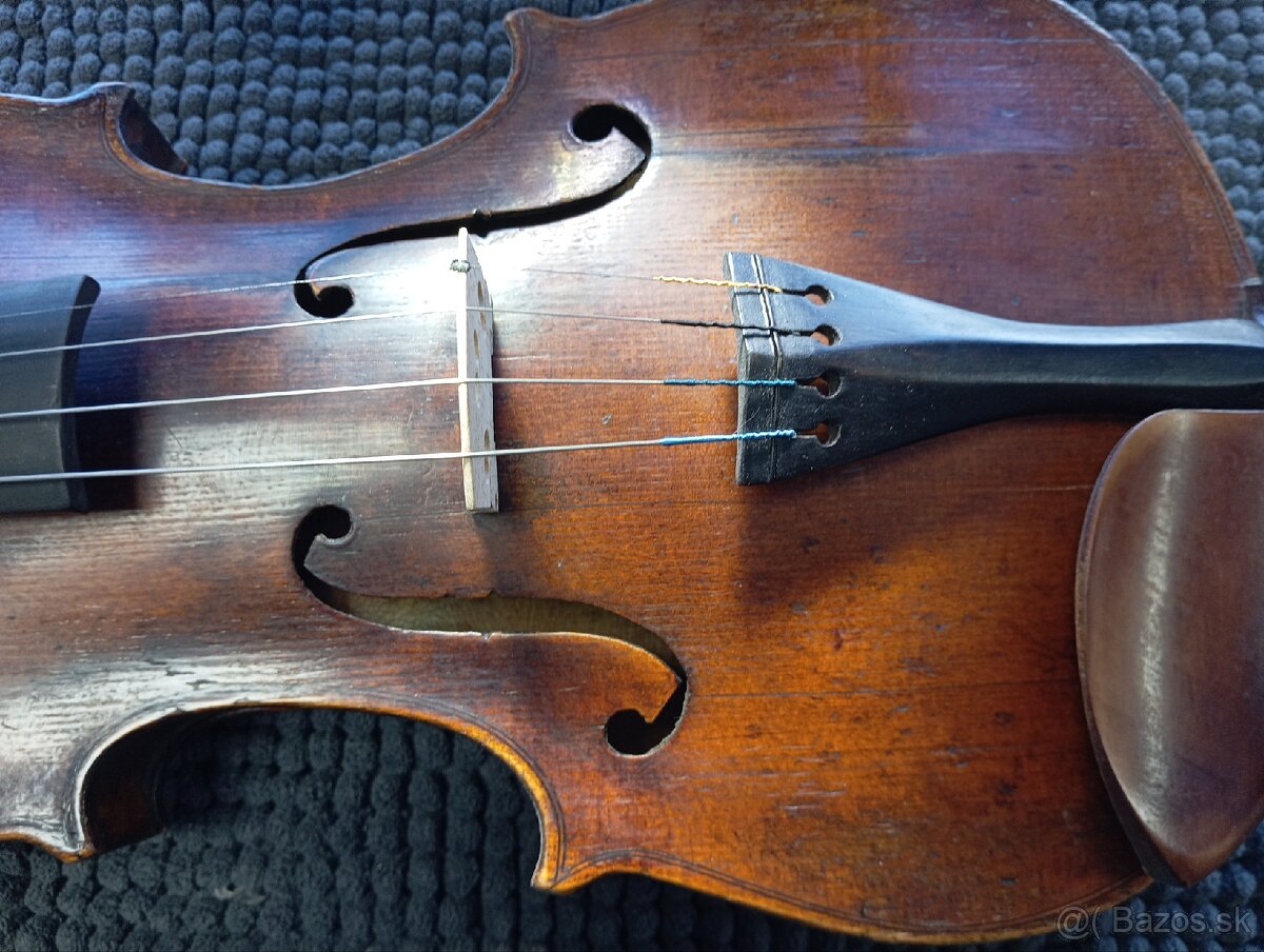 Husle 4/4, - 9