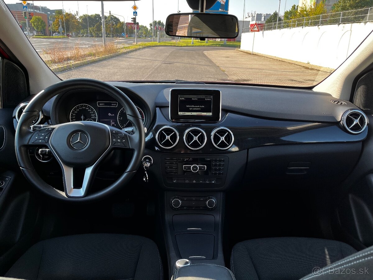 Mercedes-Benz B 180 CDI 80kW 2013 - 9