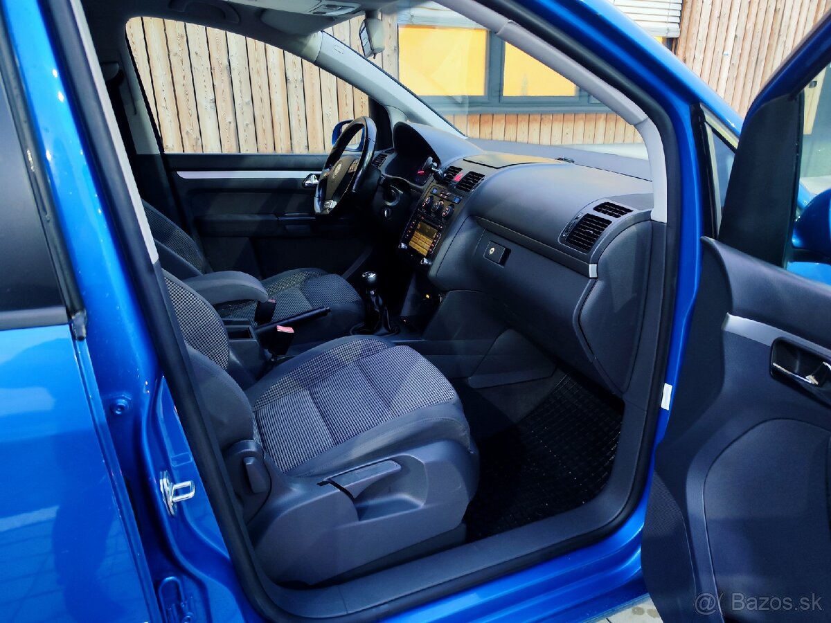 Volkswagen Touran 2.0 TDI - 9