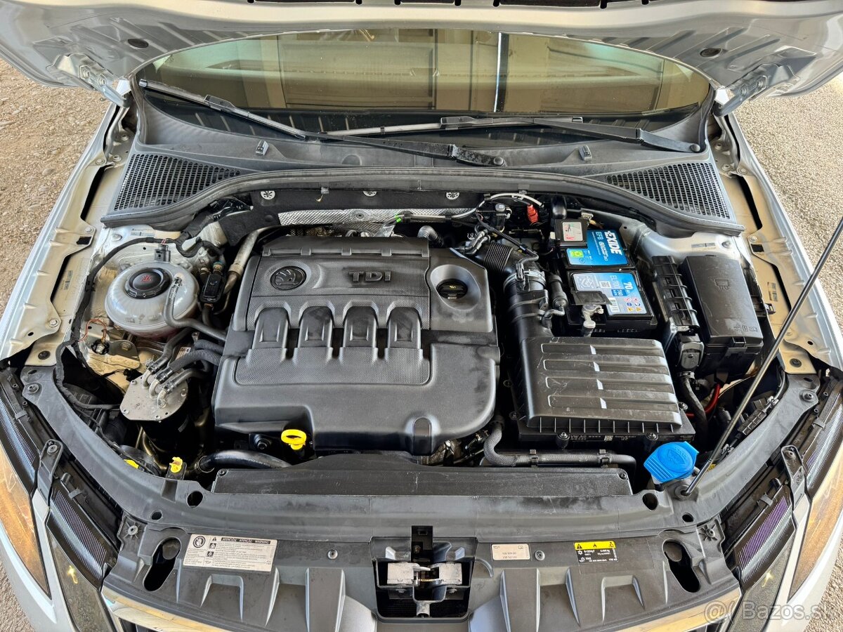 Škoda Octavia III - 9