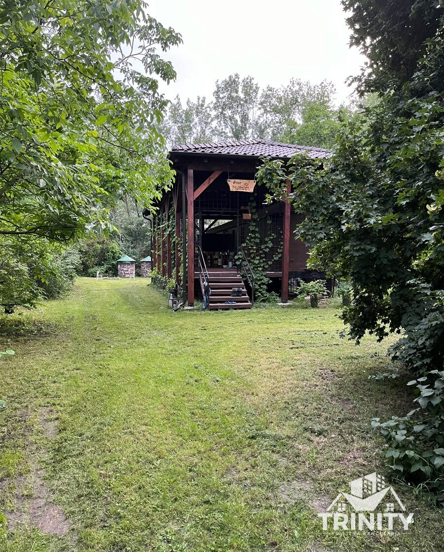 Na predaj pozemky s chatkou medzi mestom Šurany a Palárikovo - 9