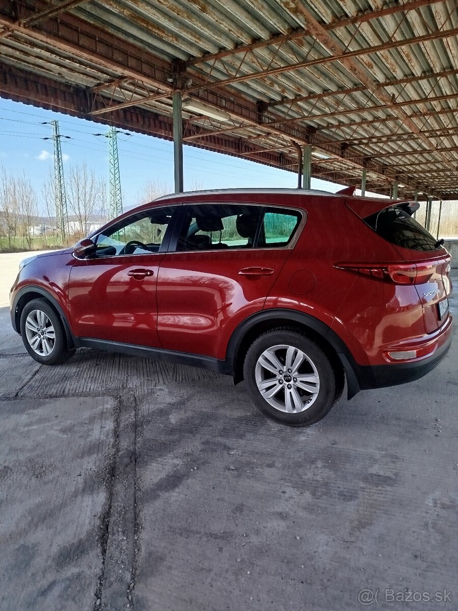 Kia Sportage 1.7 CRDi SK - 9