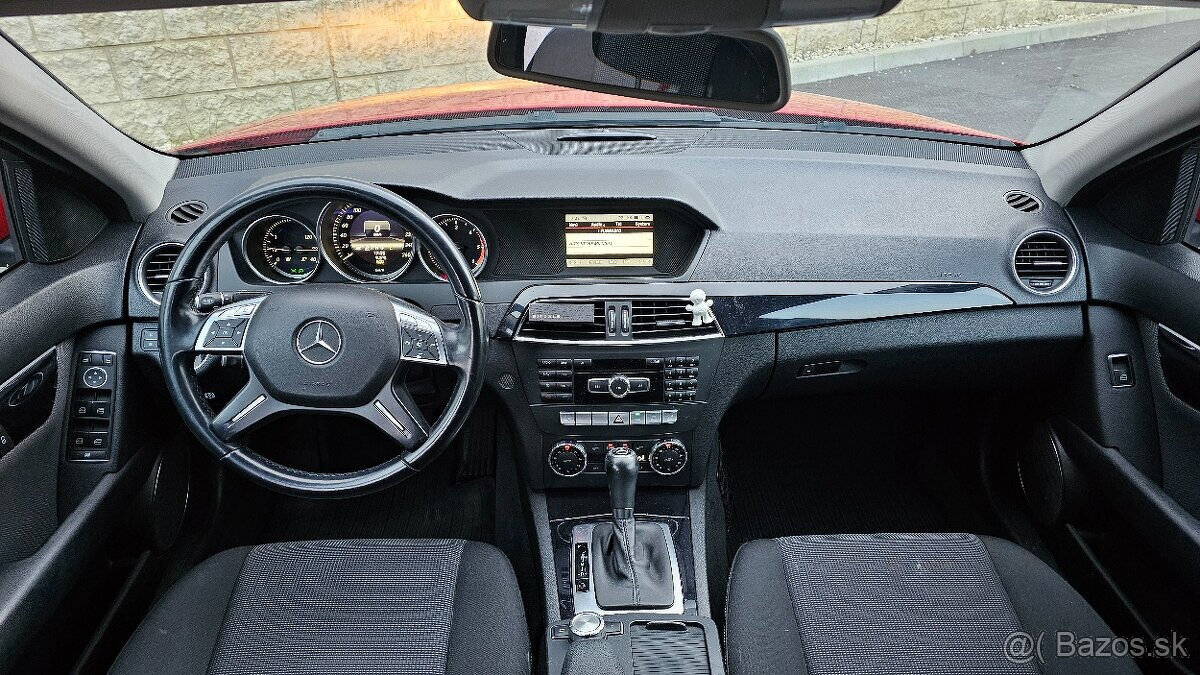 Mercedes-Benz C200 CDI Blue Elegance A/T 2012 183000km - 9
