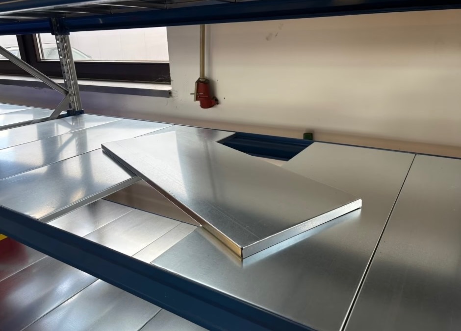 Kovový policovy regál, priemyselný profi nosnosť 450kg - 9