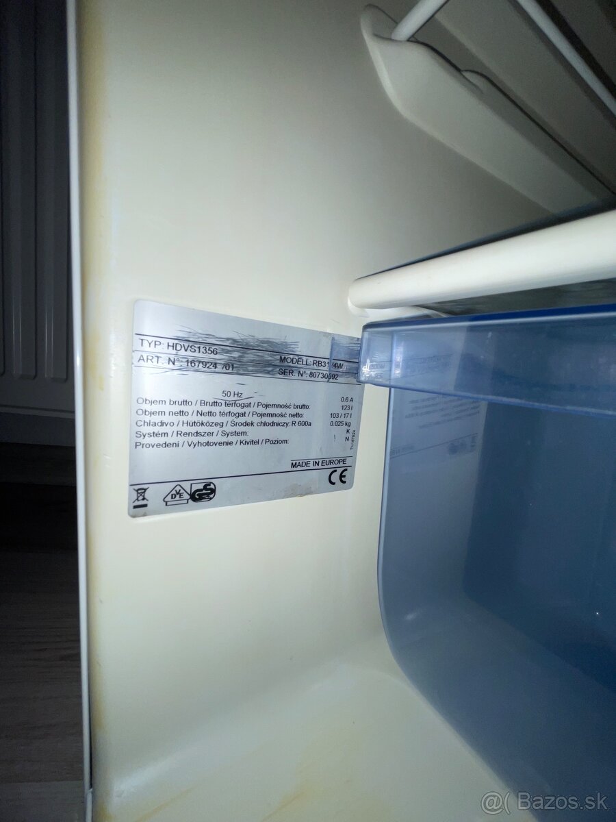 Malá chladnička Gorenje – plne funkčná - 9