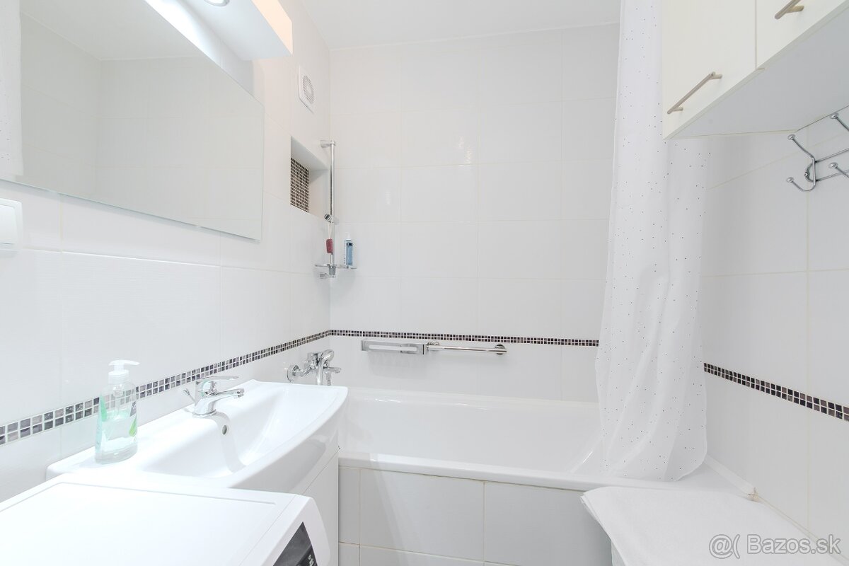 3 -izbový byt + loggia, Sibírska - Sekčov - 9