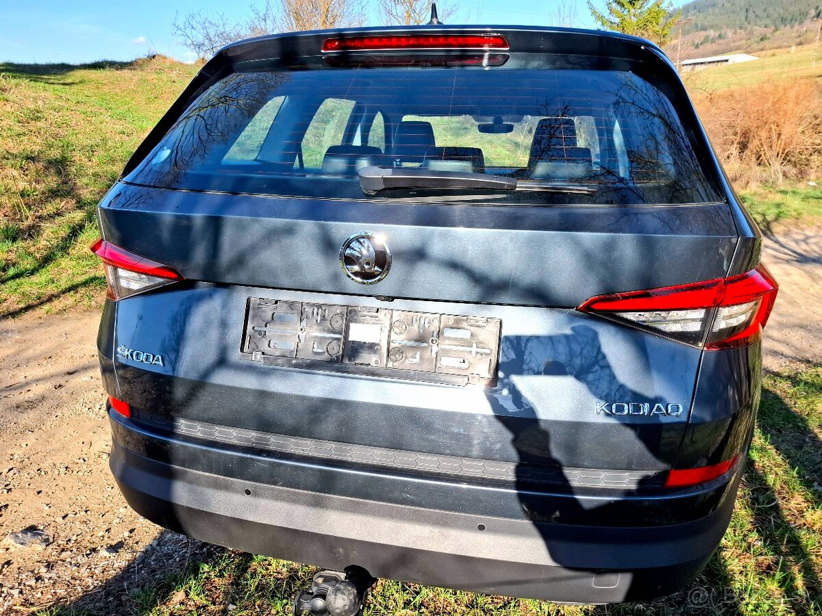 Škoda Kodiaq 1.5 TSI ,Style DSG,110kw,LED,kamera,2019-tka - 9