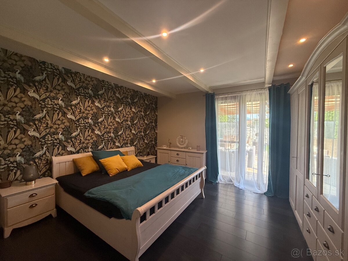 4 izbový luxusný rodinný dom | Mojš - 9