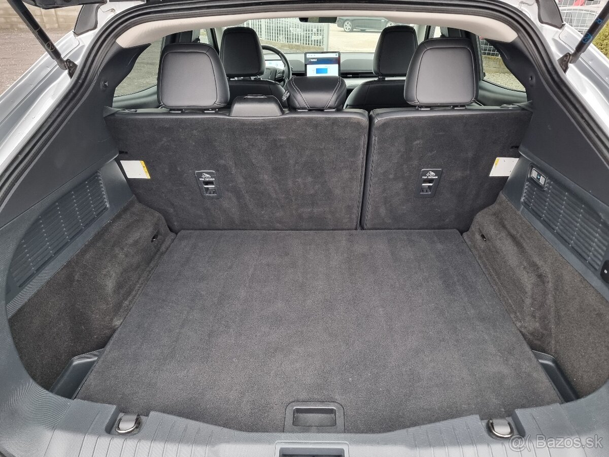 Ford Mustang Mach-E 75,7kWh RWD MAX, 221kW za 28.990 € s DPH - 9