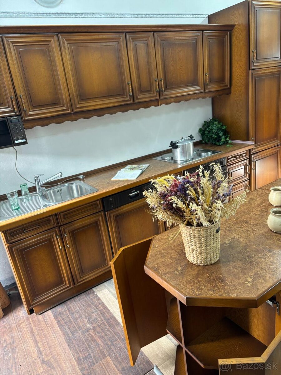 Elegantná rustikálna kuchyňa HERMÍNA - 9
