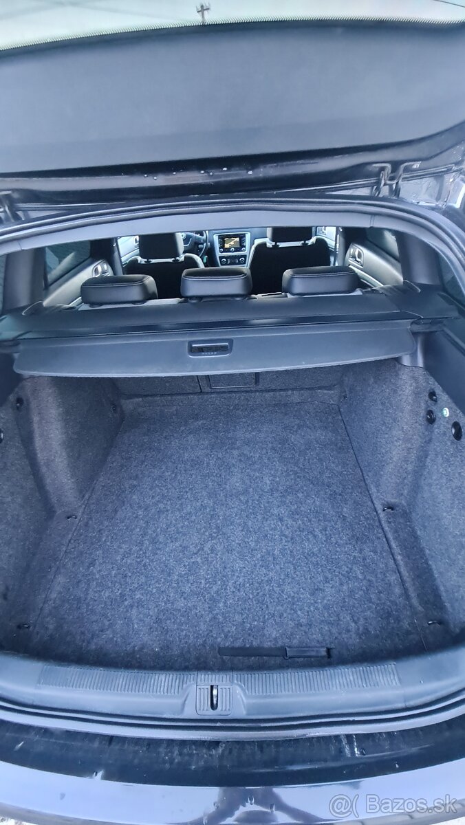 Škoda Octavia RS 2,0 TDi CR DSG F1, xenon navi nová STK EK - 9