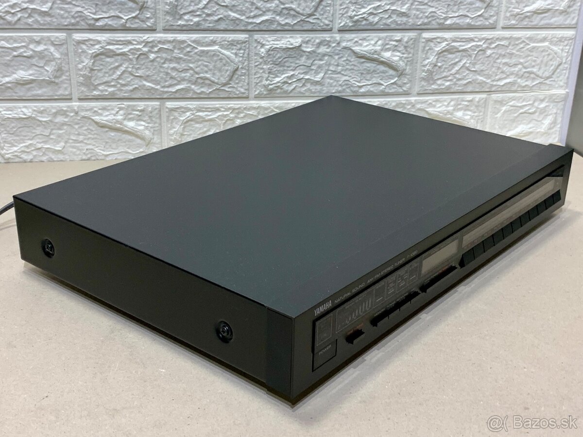 Yamaha T-1020 ….. FM/AM stereo tuner - 9