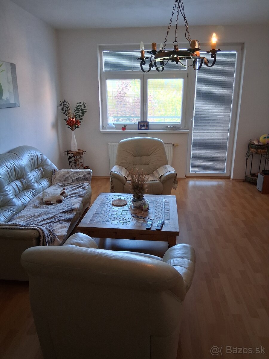 Na prenájom 2-izb.byt - 9