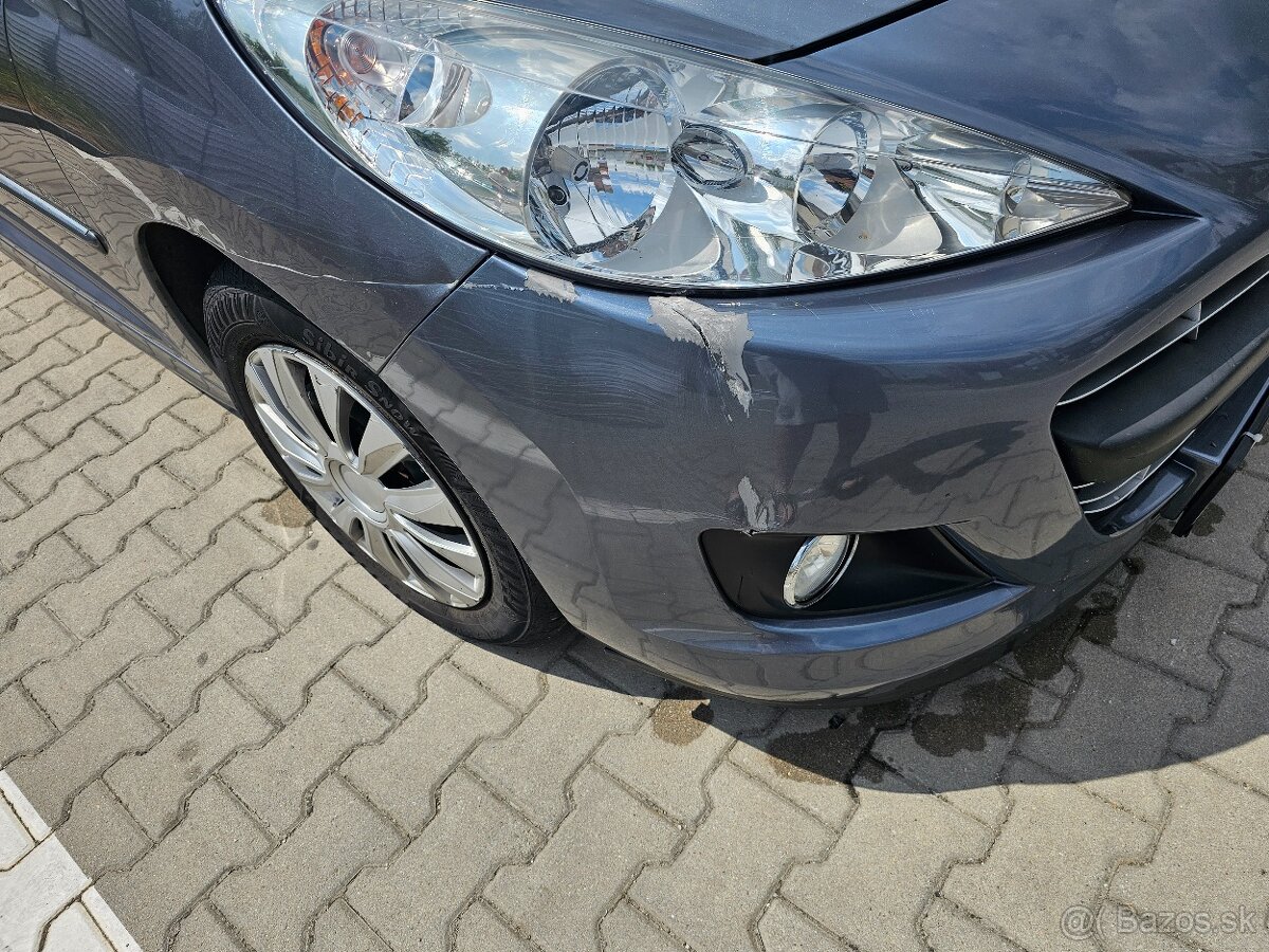 Predam Peugeot 207, r.v 2011, 1.4 Benzín - 9