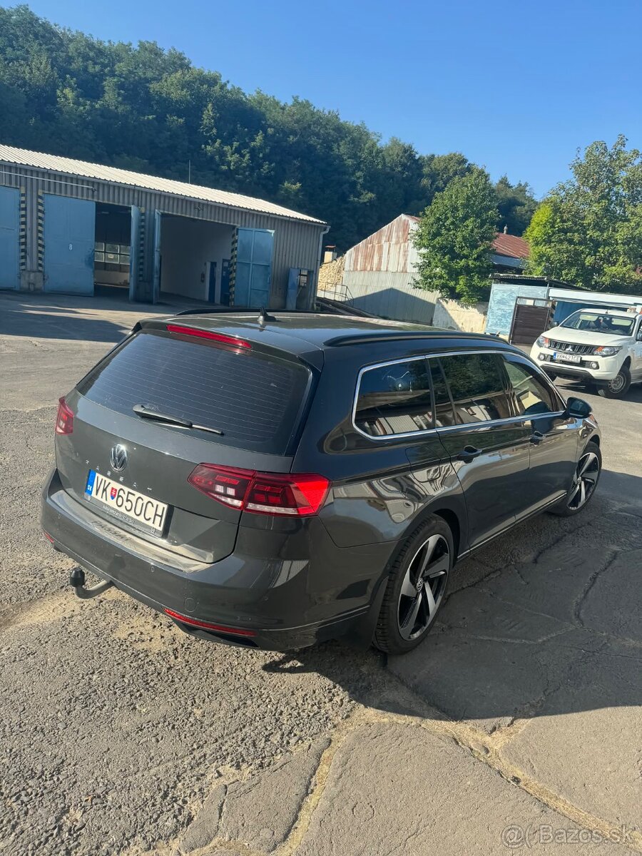 Volkswagen Passat Variant 2.0 TDi DSG - 9