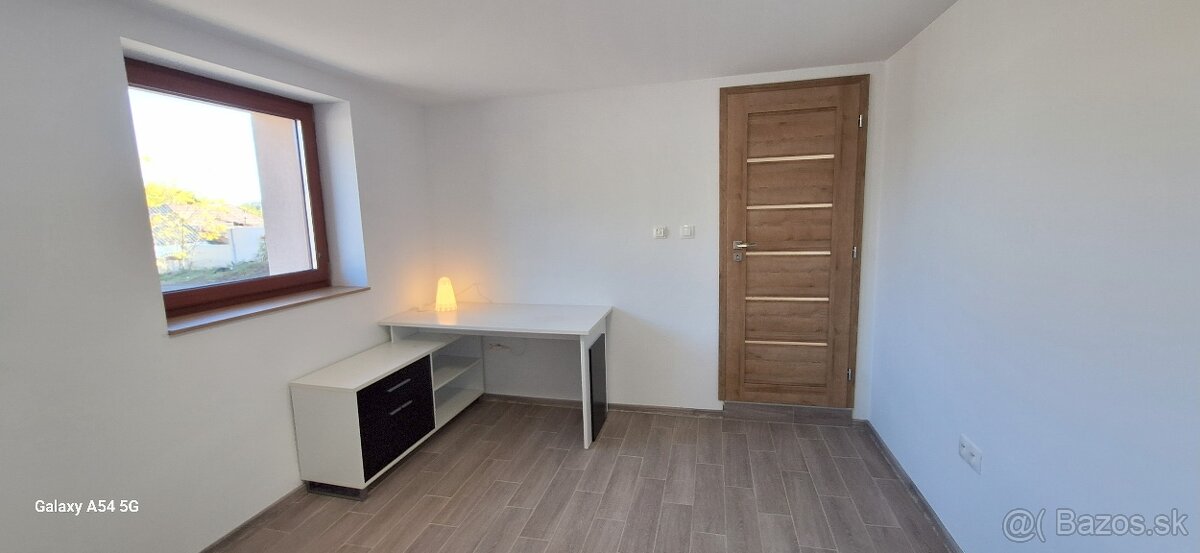 PREDAJ - 3-izbový RD - Blatné - 9