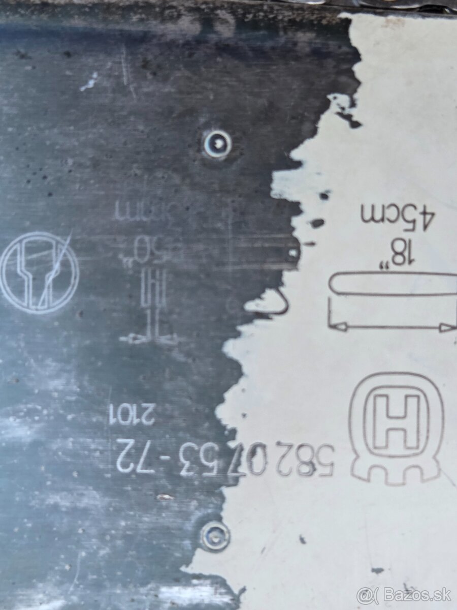 Husqvarna 560 XP motorova pila - 9