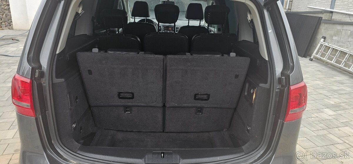 Predám VW Sharan 2.0 TDI DSG - 9