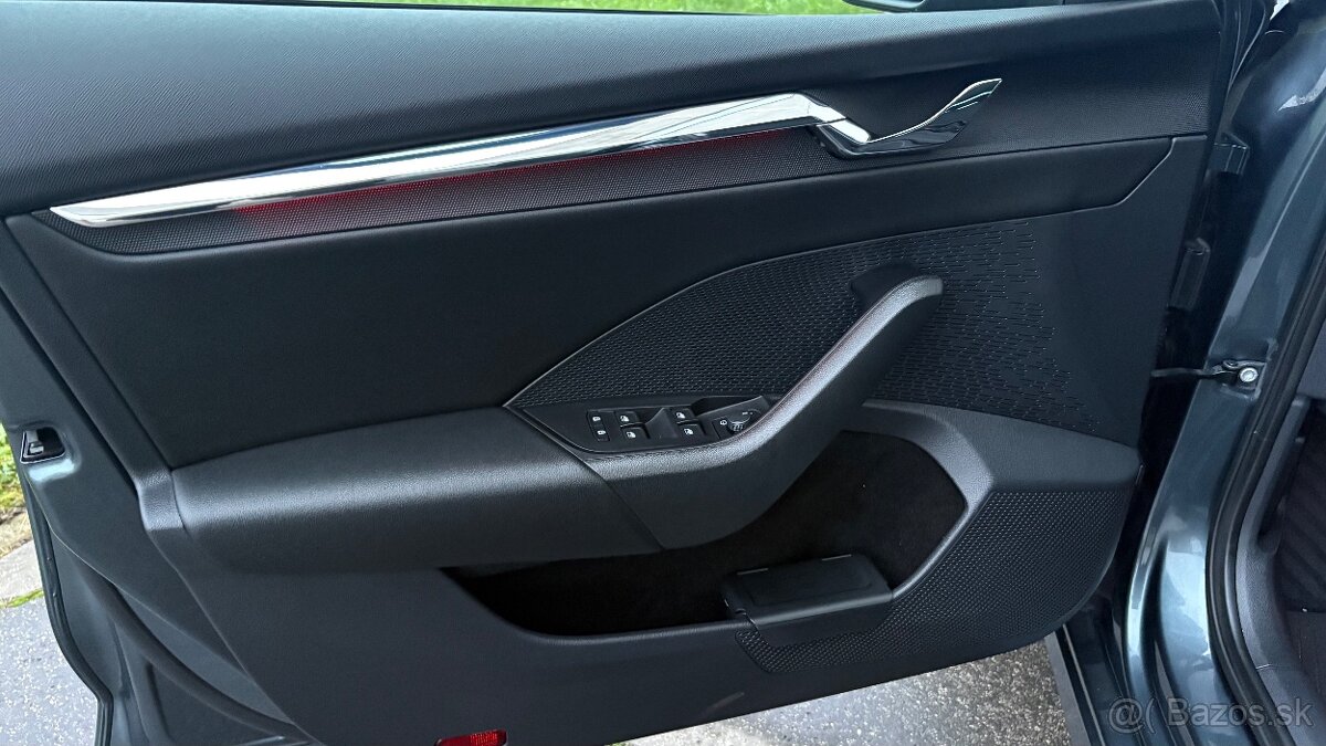 Škoda Octavia Combi 2.0 TDI STYLE DSG✅MATRIX - 9