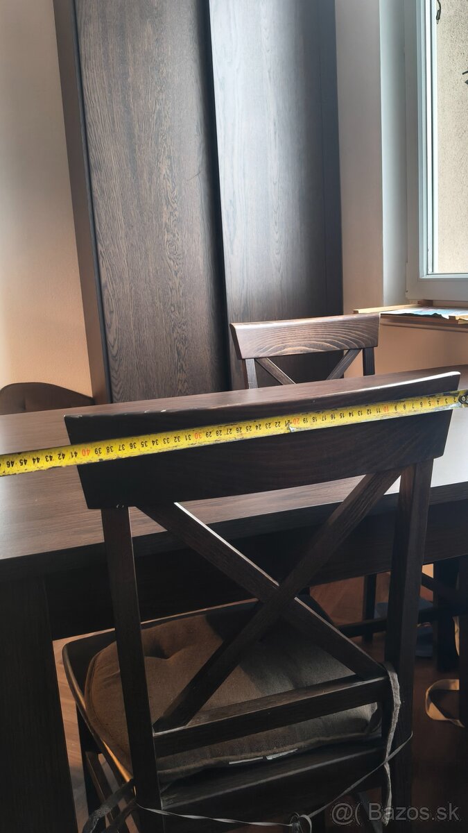 Predam stol + stolicky - 9