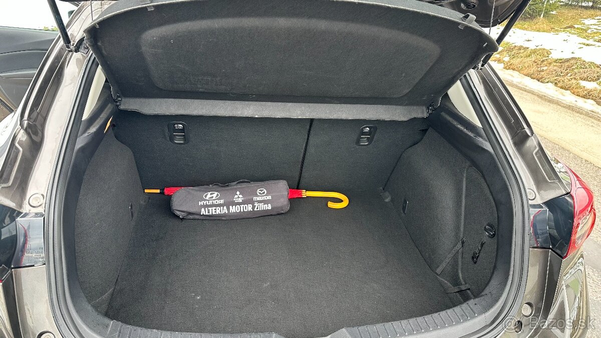 Mazda 3 2.0 Skyactive - G120 Attraction - 9