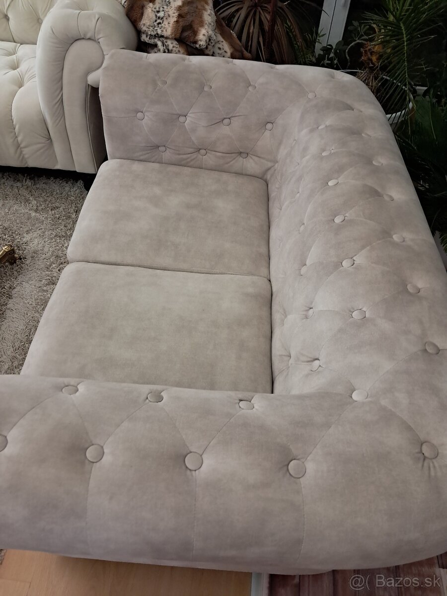 Chesterfield sedačka - 9