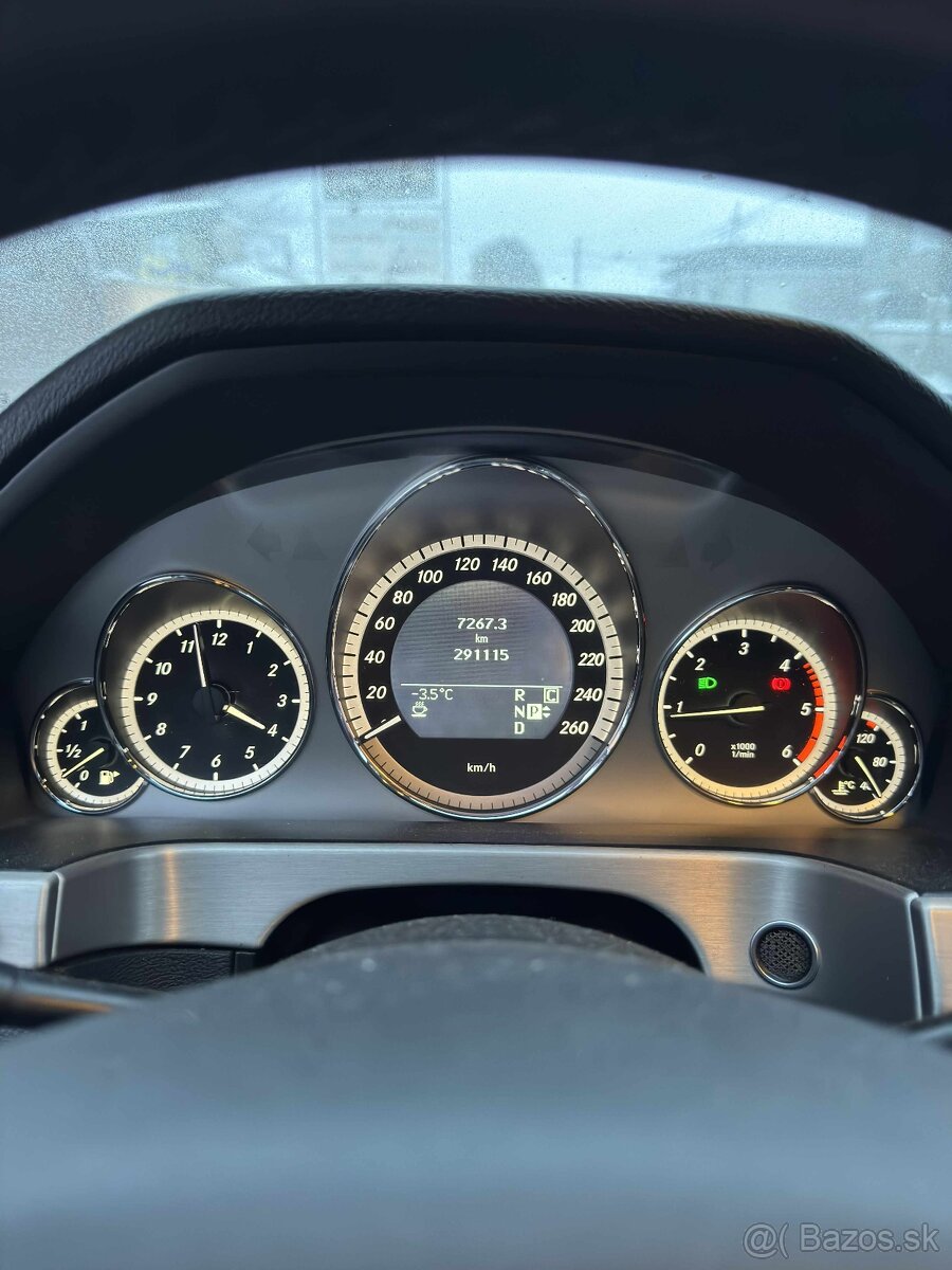 Mercedes Benz E350CDI - 9