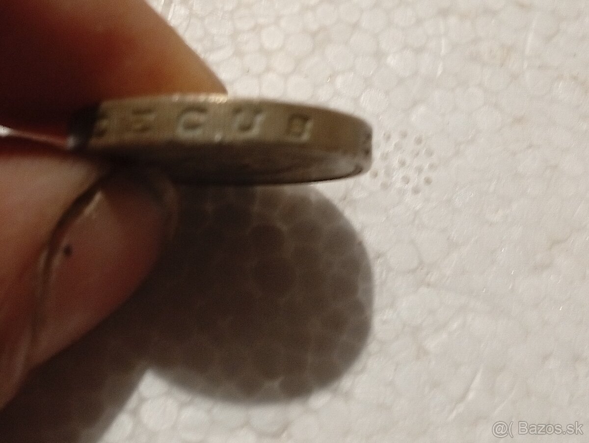 Predám veľmi vzácnu mincu One Pound 1996 error - 9