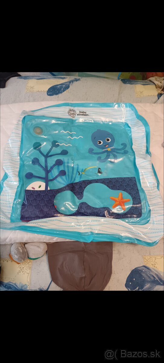 Cestovná postieľka, jedálenská stolička, oblečenie - chlapec - 9