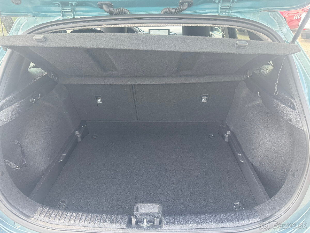 Ceed 1,5 T-GDi M6 GOLD Led pack MY25 - 9