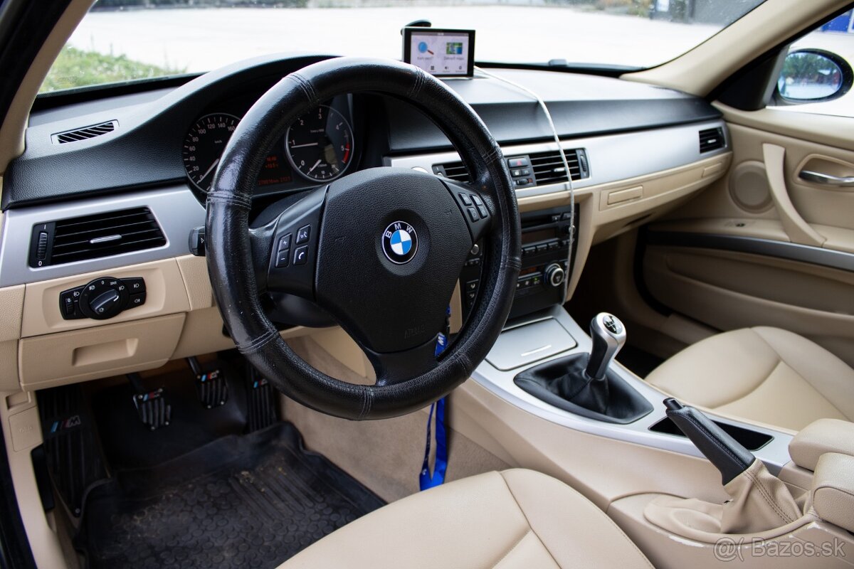 BMW Rad 3 Touring 318 d 122k - 9