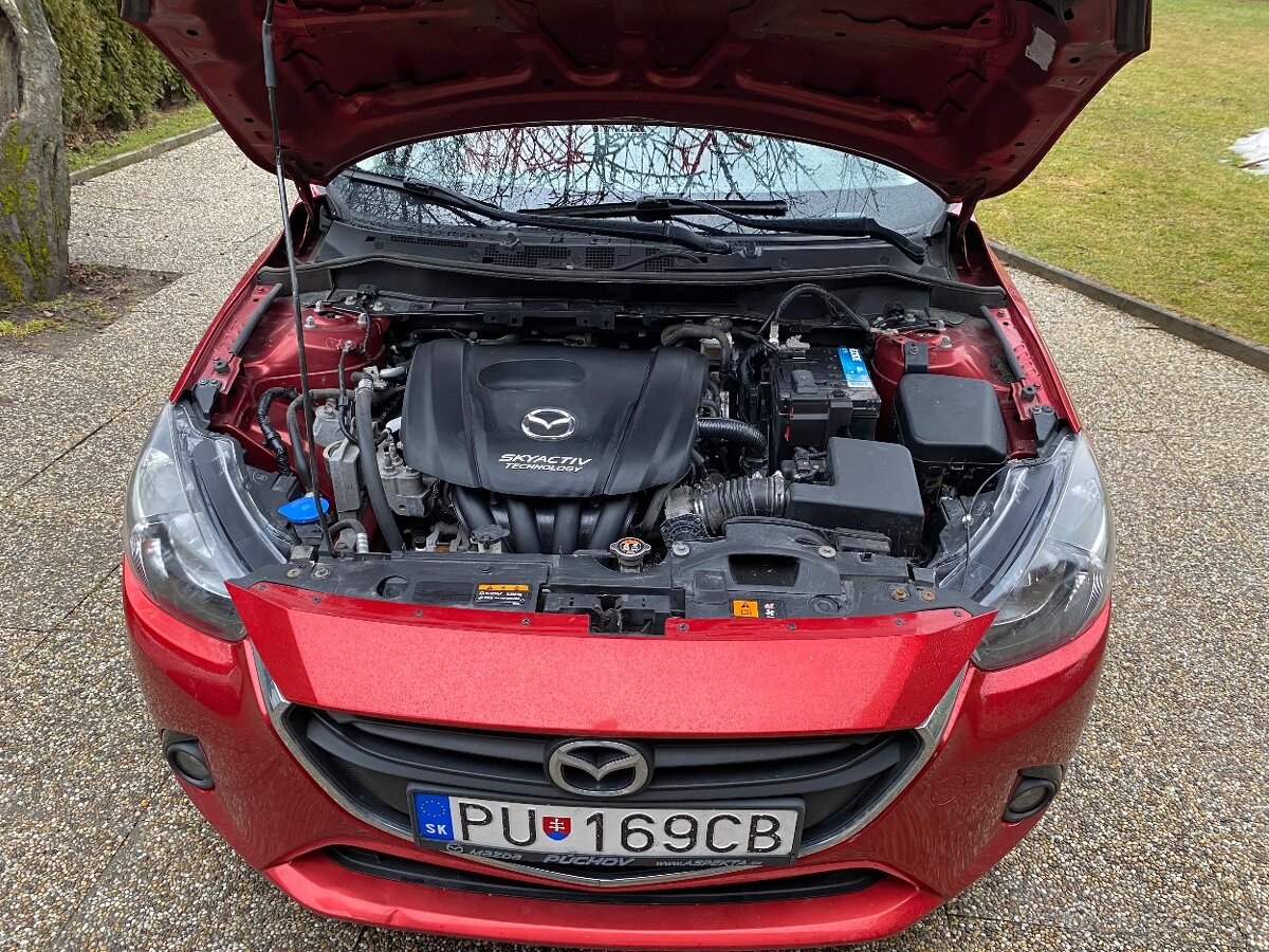Mazda 2,2016 - 9